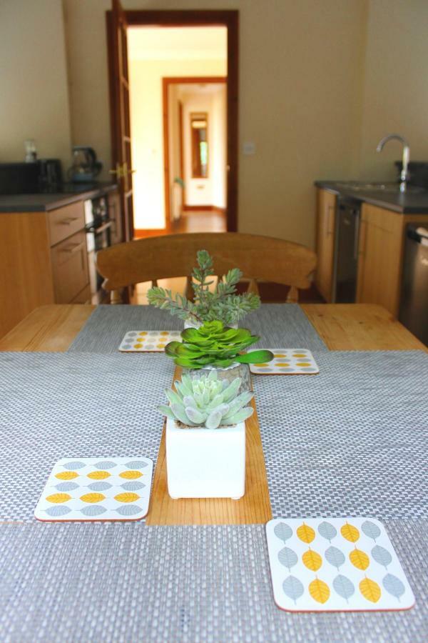 Hooters Apartment Ev Point เวดบริดจ์ ภายนอก รูปภาพ